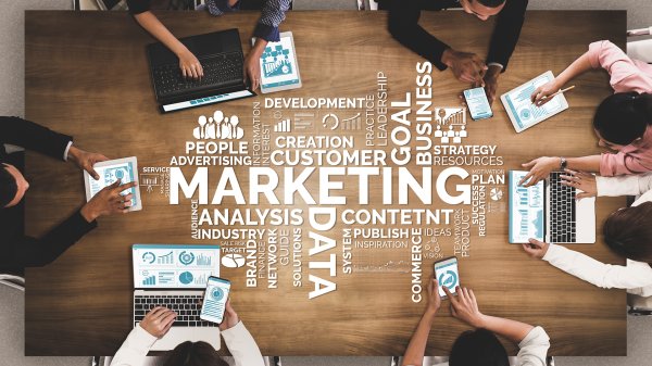 article cover - Marketers: It&rsquo;s Time to Turn the Mirror Back On Yourself...