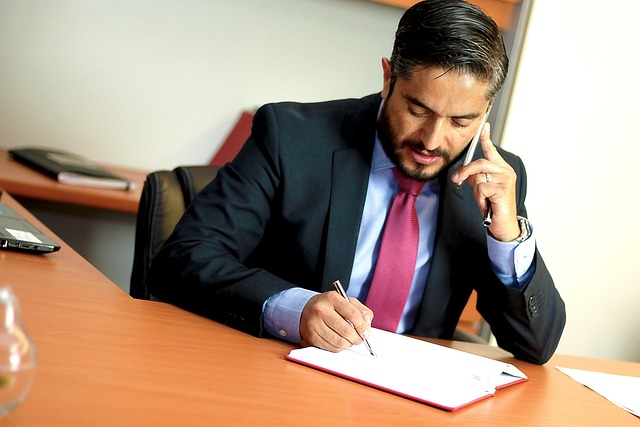 article cover - Expat's Guide to Becoming a UK Mediator