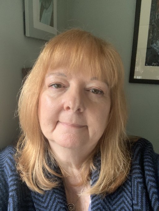 Jeanette James