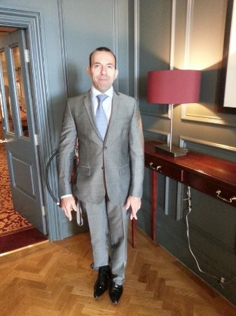 Carlos Pinha (Seeking New Role As Accountant