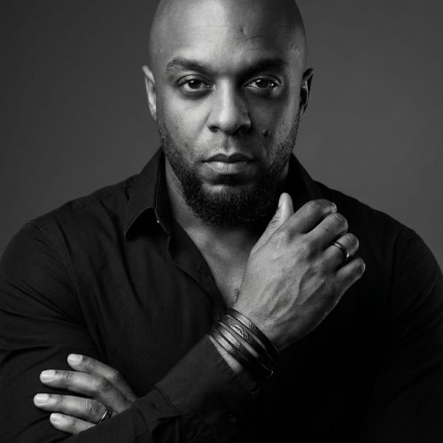 Marlon Michelo ,