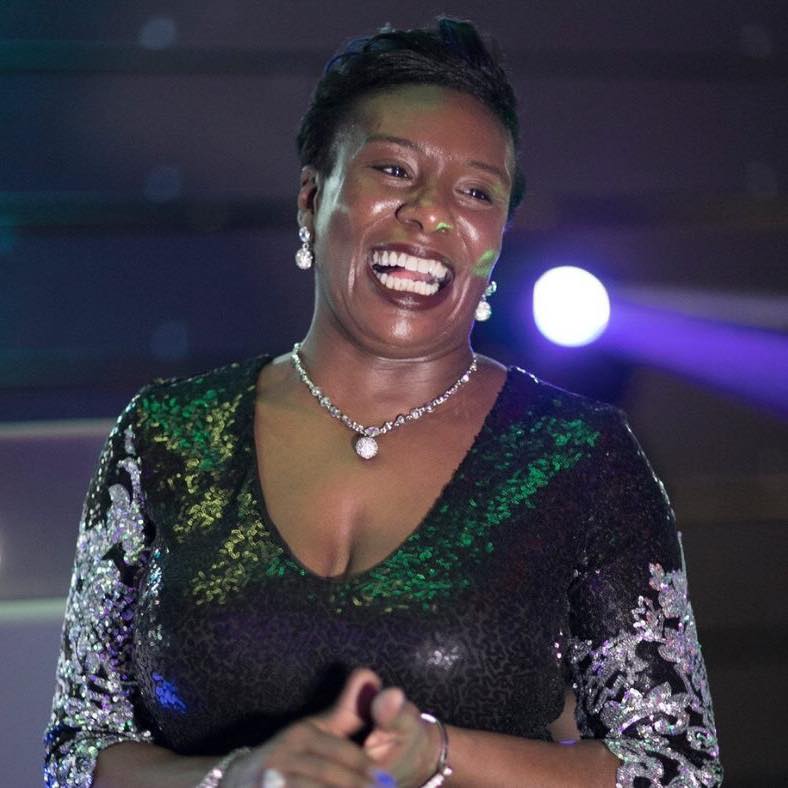 Andrea L Richards