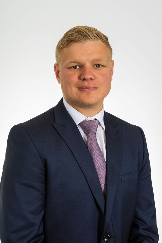 Oliver Smith