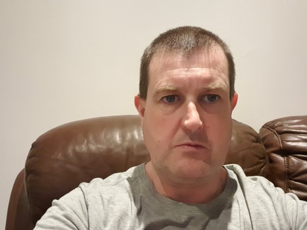 Gary  Halliday 