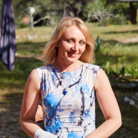 Angelika Bladon