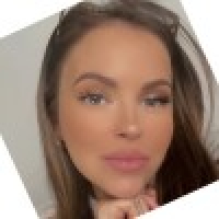 Mia Sylvester 
                      - Construction | the UK