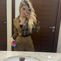 Giovanna Silveira - Property 
