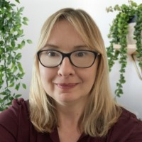 Karen Richardson 
                      - Marketing Consultant 
