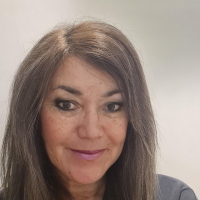 Helen Yates