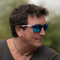 Miles Johnstone 
                      - Creative &amp; Graphic Designer 