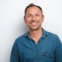Julian Abel - Copywriter 