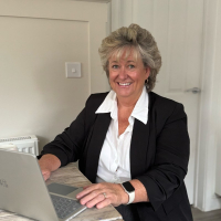 Sharon Dudley - Travel Consultant 