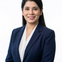 Mariyam Iftikhar - Business Management | London