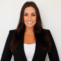 Clare Tennant - Owner in i2i Business Support - 