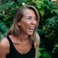 Bee Browning - Founder in Three Sixty - 