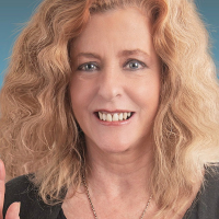Jill Dillner - Owner in Art Body Soul - 
